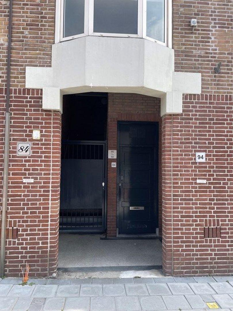 Appartement Gevers Deynootstraat in Den Haag 2586 HW (Belgisch Park)