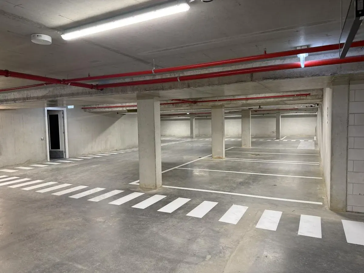 Appartement Haarlemmerweg in Amsterdam 1014 BL (Sloterdijk-West)